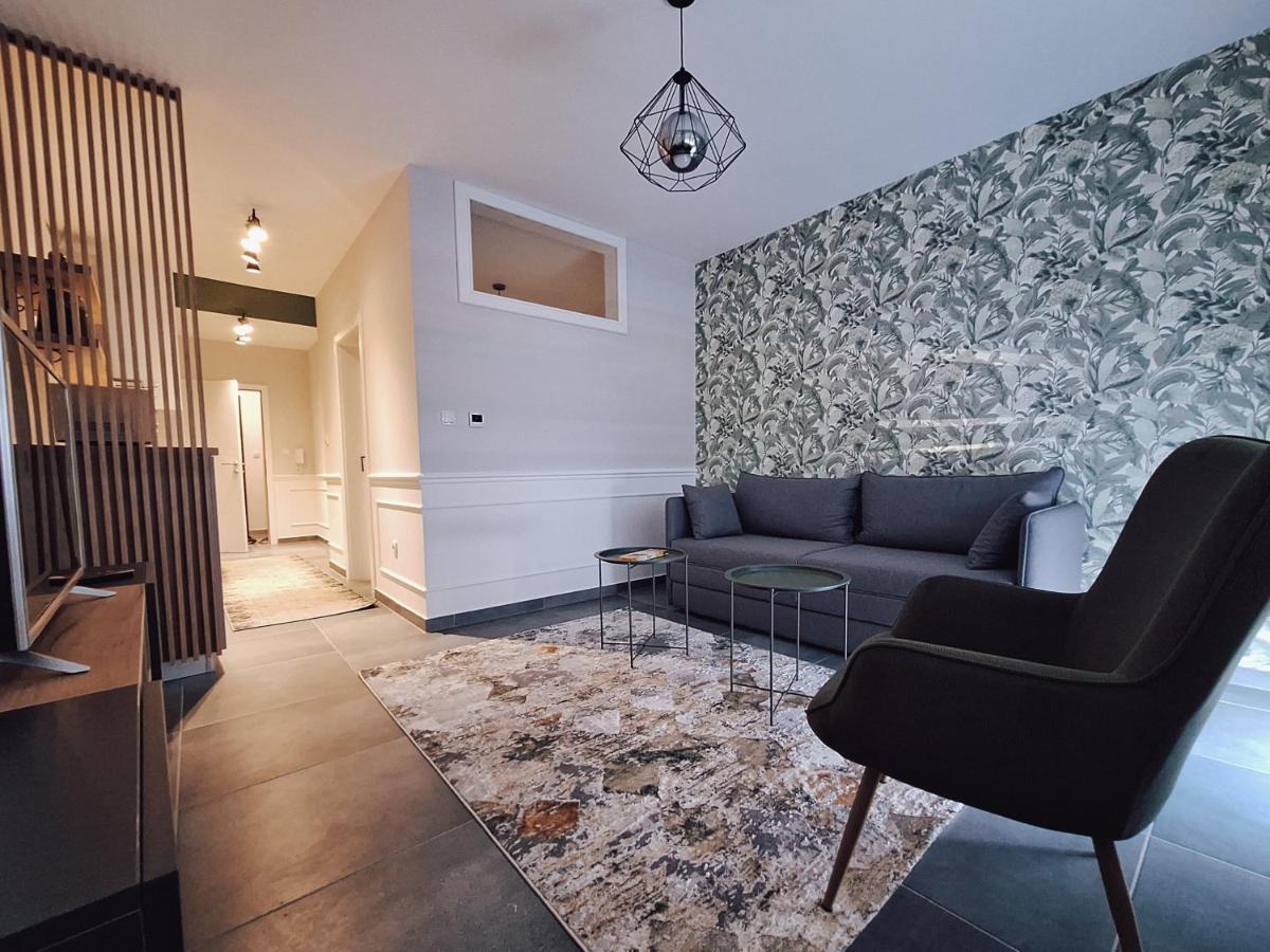 Azimut Apartman Bijeljina Exteriör bild