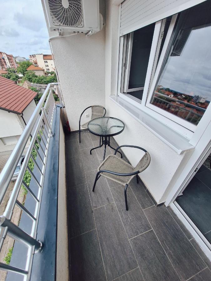 Azimut Apartman Bijeljina Exteriör bild
