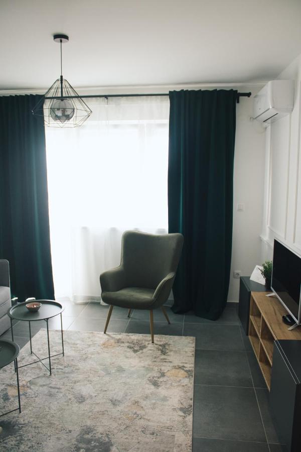 Azimut Apartman Bijeljina Exteriör bild