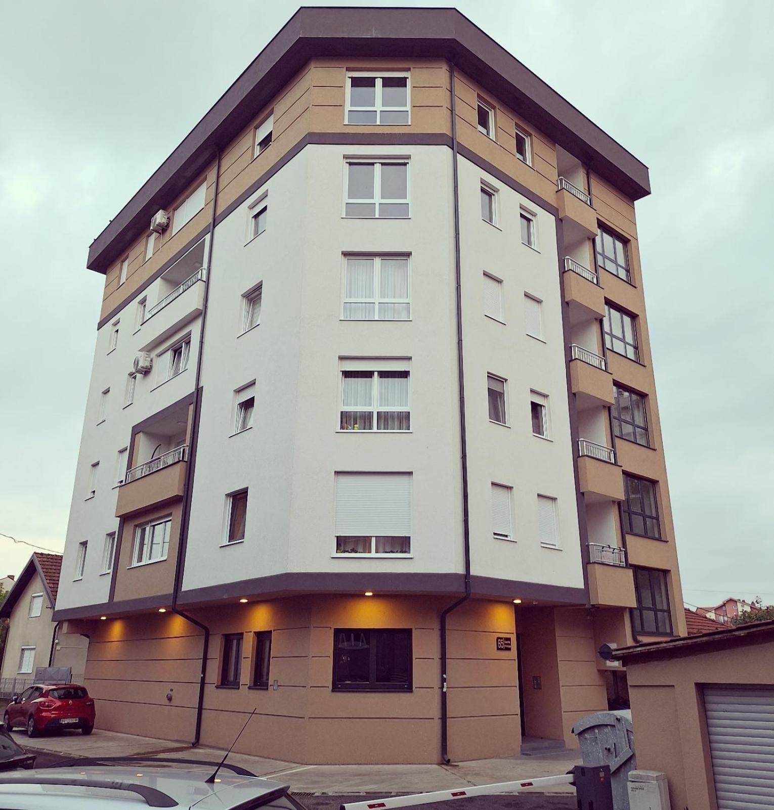 Azimut Apartman Bijeljina Exteriör bild